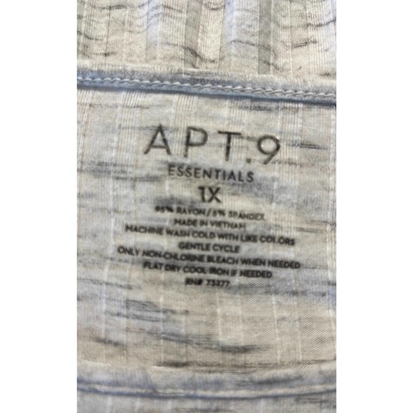 Women’s Apt 9 Essentials Cream Size 1X - Picture 5 of 5